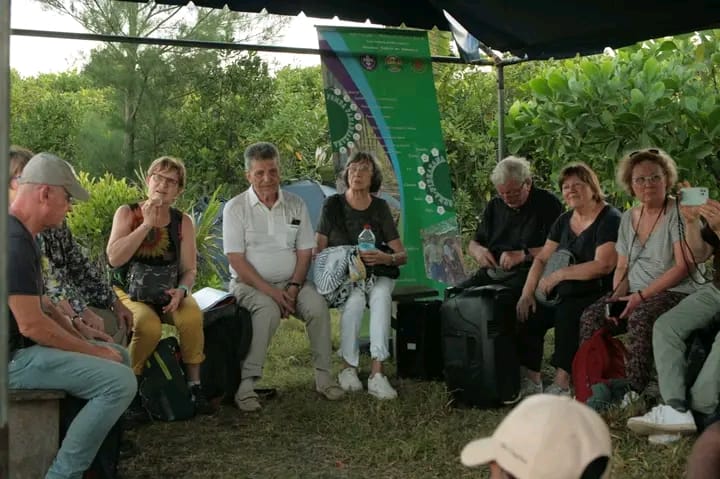 Ambiance chaleureuse au camping Green Camping Tampolo à Fénérive-Est